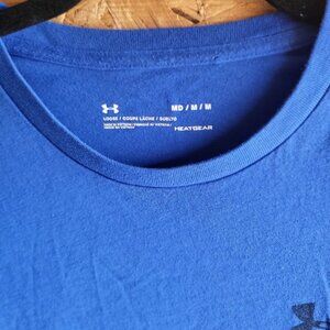 Under armour men's t-shirt (medium, blue/black), great condition! $20